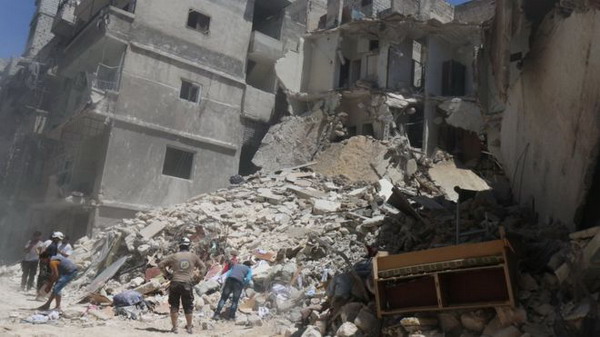 Главы МИД Британии и Франции призвали режим Асада прекратить осаду Алеппо