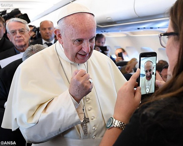Папа Римский: мир находится в состоянии войны, но не религиозной, а за власть
