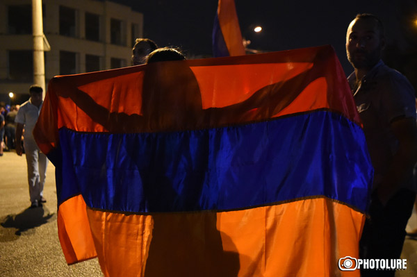 Армян задерживают и в России «в связи с событиями» в Армении