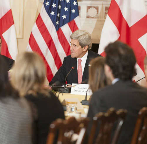 Джон Керри посетит Тбилиси и Киев накануне Варшавского Саммита НАТО: Госдепартамент США