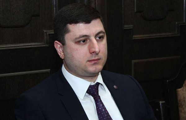 Азербайджан целенаправленно заводит процесс в тупик: Тигран Абраамян