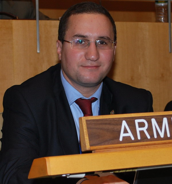 Тигран Балаян советует гражданам Армении на территории Турции обратиться в МИД Армении