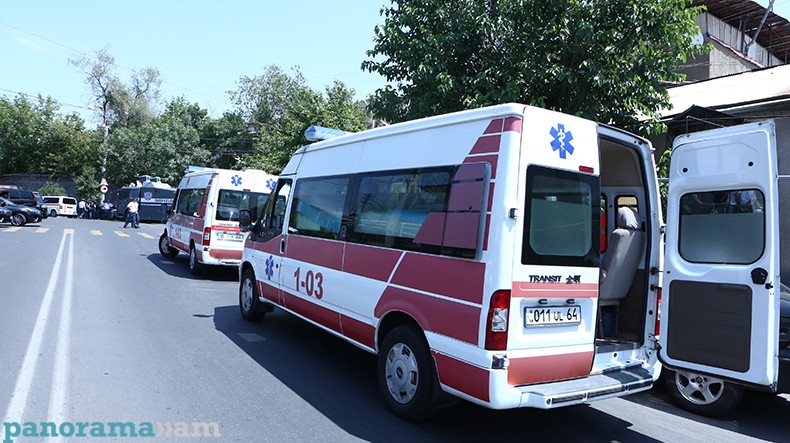Минздрав Армении: предложение о госпитализации раненого-участника «Сасна црер» постоянно отклоняется