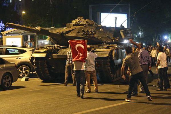Государственный переворот в Турции продолжается: Арут Сасунян