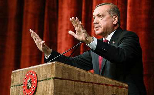 Эрдоган объявил о закрытии всех действующих военных академий и «структурных реформах»