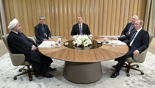Главы Ирана, России и Азербайджана приняли декларацию по итогам саммита в Баку