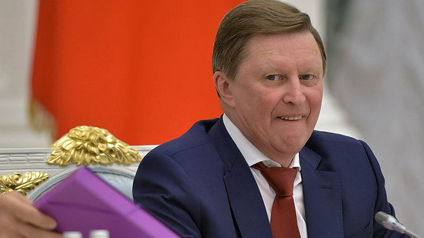 Путин уволил Сергея Иванова с должности главы администрации президента