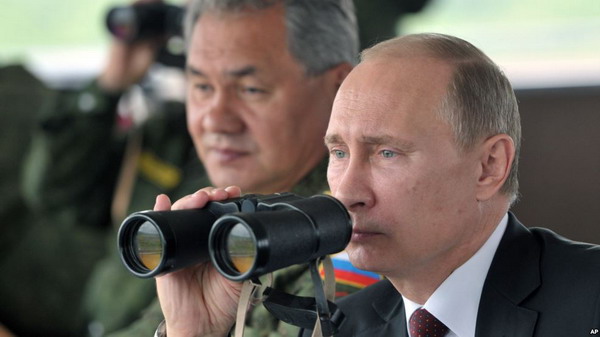 Путин объявил внезапную проверку боеготовности вооруженных сил России