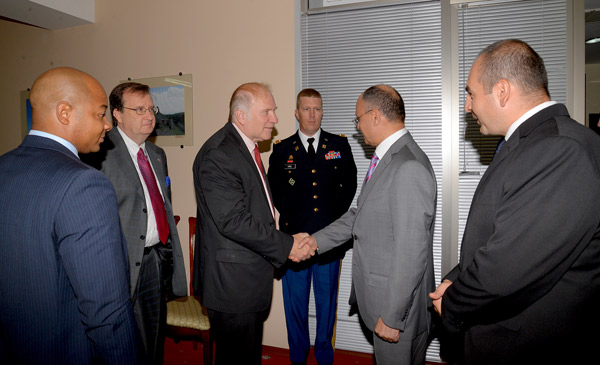 Сейран Оганян высоко оценил уровень сотрудничества с США в сфере обороны