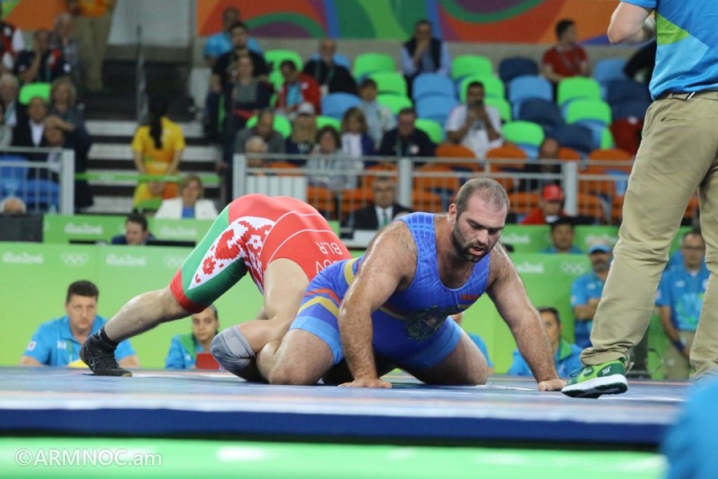 Армянский борец вольного стиля Леван Берианидзе проиграл поединок за олимпийскую «бронзу»