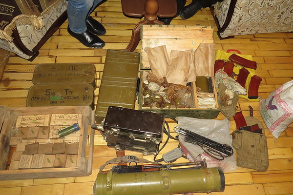 В ереванской квартире обнаружено большое количество боеприпасов: СНБ Армении