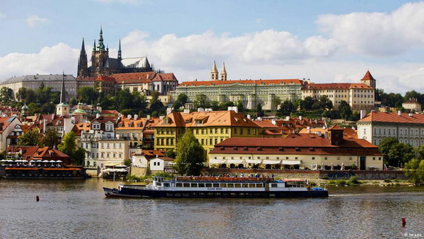 Чешская служба госбезопасности BIS обвинила Россию в ведении информационной войны против Чехии