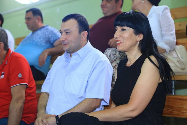 Наира Зограбян победила своего племянника на выборах в Харберде