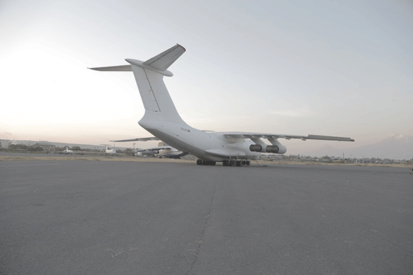 Второй самолет с гуманитарной помощью из Армении приземлился в Сирии