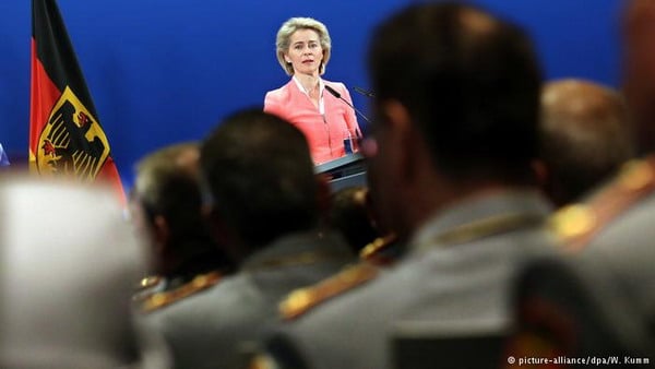 Министр обороны Германии объявила о новой военной роли страны в мире