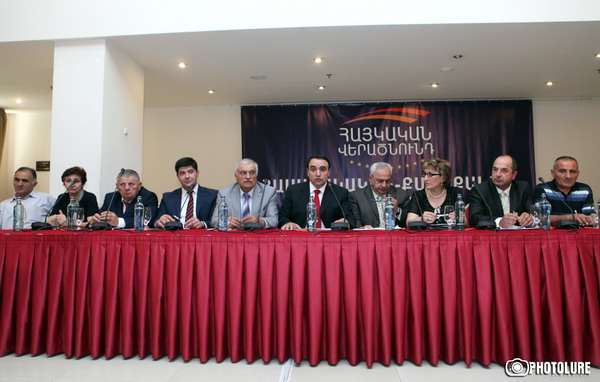 Выходит, что Республиканская партия для ОЕК более приемлема, чем «Просвещенная Армения» Эдмона Марукяна – «Жоховурд»