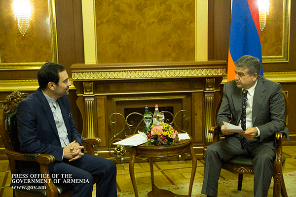 Карен Карапетян и Сейед Казем Саджади обсудили вопросы расширения отношений Армения-Иран