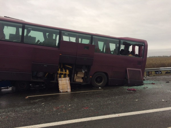 ДТП с участием автобуса Москва-Ереван: погибли 5 человек, 27 получили ранения
