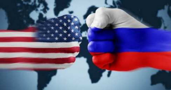 Разговор на повышенных тонах Москва-Вашингтон: эксперты – о серьезной угрозе военного столкновения