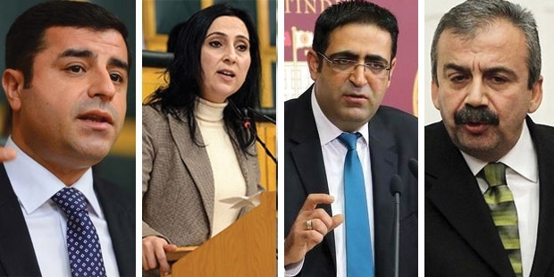 В Турции арестованы Демирташ и 10 депутатов парламента: Agos
