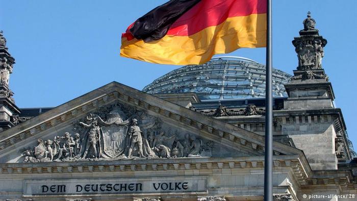 Фракция Меркель в Бундестаге: Россия – угроза миру в Европе