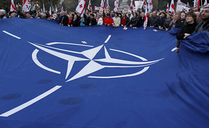 Дональд Трамп и Йенс Столтенберг подчеркнули «непреходящую важность» НАТО