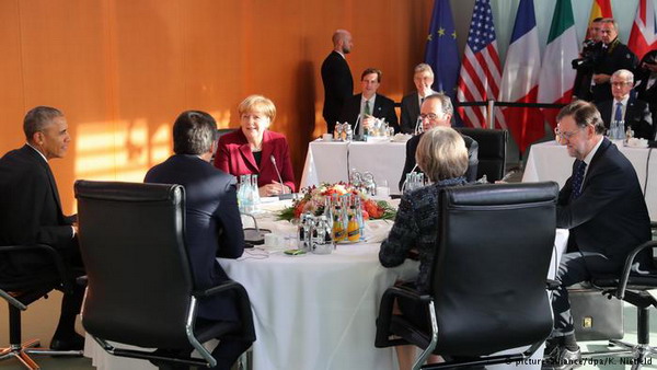 Лидеры США и пяти крупнейших стран Европы договорились о сохранении санкций против России