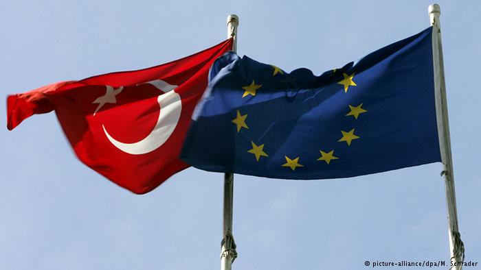 Австрия требует заморозить переговоры о вступлении Турции в ЕС: Вена заблокировала резолюцию
