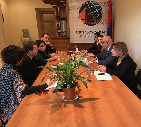 Посол США: Армянский народ должен иметь возможность осуществить беспрепятственный, прозрачный и отчетный выбор