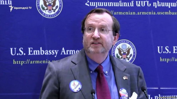 Посол США в Армении: предварительный арест не должен служить карательной мерой для пресечения свободы слова и собраний