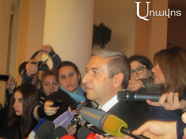 Ваан Мартиросян: «В Ларсе скопилось около 400 армянских автомобилей» — видео