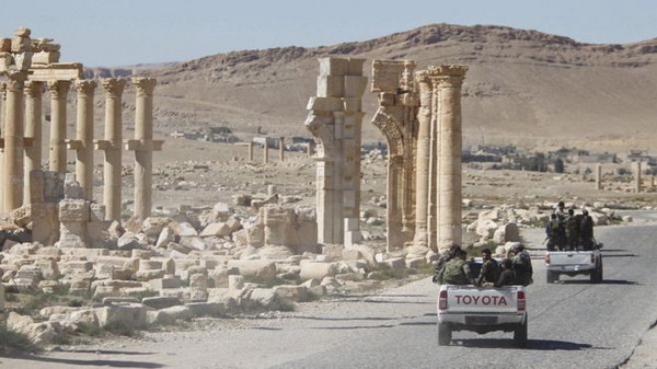 Боевики ИГИЛ снова вошли в древний сирийский город Пальмиру