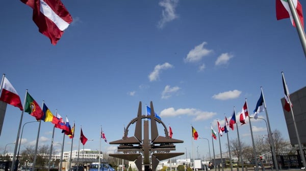 Главы МИД стран-членов НАТО собираются в Брюсселе: в центре внимания – Трамп
