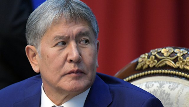 Российская база «должна будет уйти» с территории Кыргызстана: Алмазбек Атамбаев