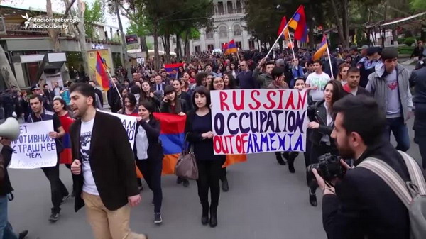 Ответ «Союза информированных граждан» на обвинения посольства России в Армении