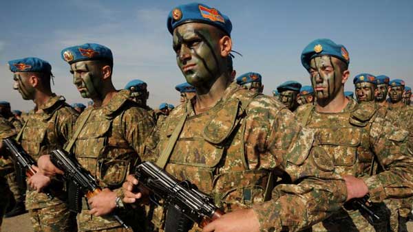 Сегодня отмечается День Армянской Армии