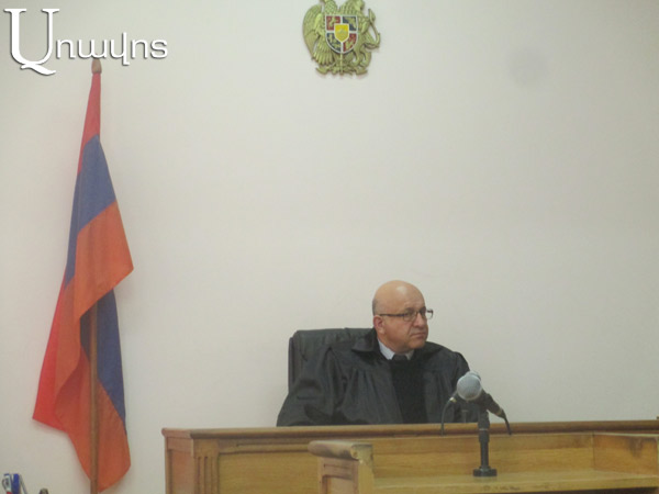 «Дело о елке»: Геворга Сафаряна приговорили к 2 годам лишения свободы
