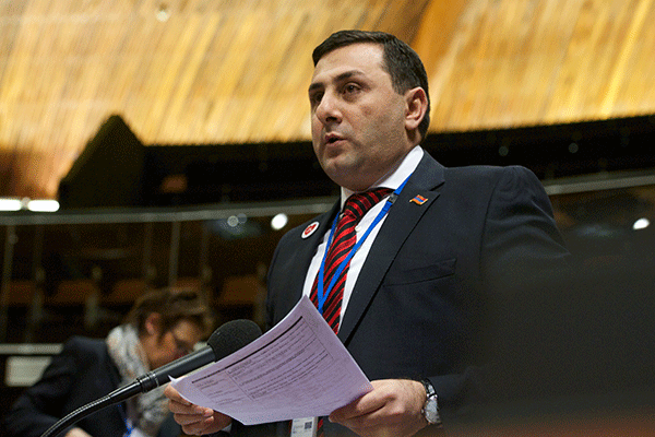 Армянский коньяк и «отпущение грехов» проазербайджанского делегата