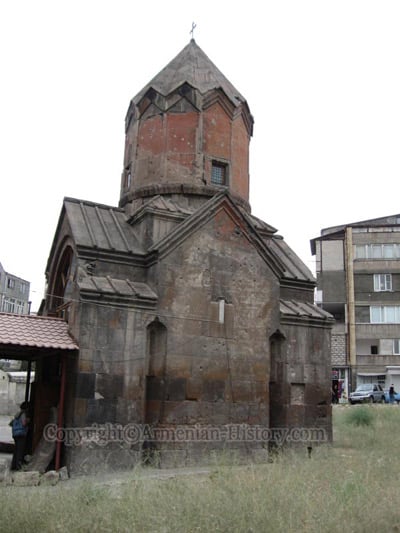 «Одиссея» стеклянной двери церкви Катогике в Ереване: «своды отшлифовали, изменили…»