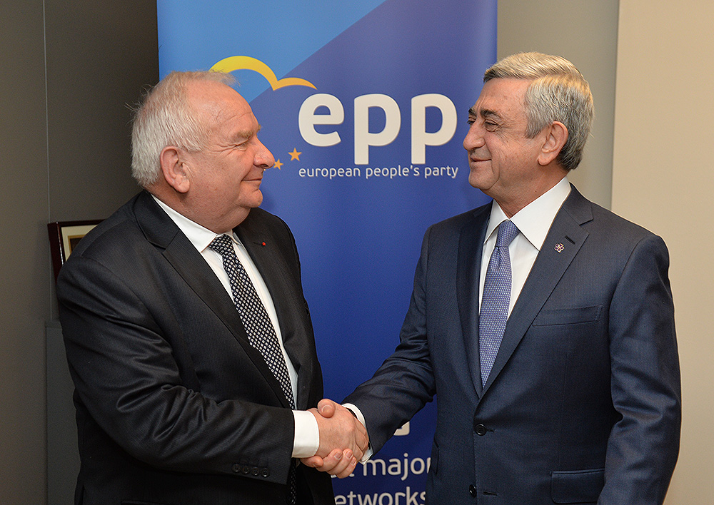 Серж Саргсян и глава ЕНП Жозеф Дол обсудили отношения Армения-ЕС и Нагорно-Карабахскую проблему