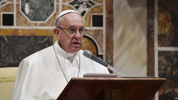 Папа Римский Франциск: уж лучше быть атеистом, чем лицемерным католиком