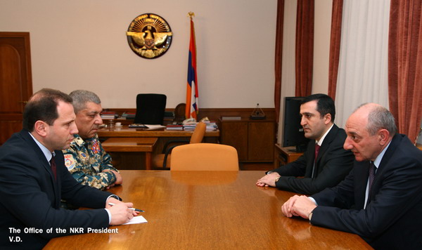 Бако Саакян и Давид Тоноян обсудили вопросы сотрудничества между МЧС Армении и Арцаха