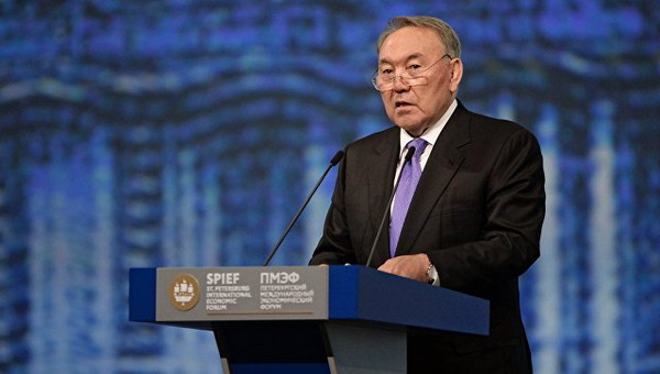 Назарбаев собирается в Баку с визитом