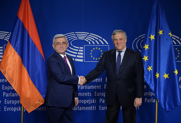 Серж Саргсян пригласил главу Европарламента Антонио Таяни в Армению