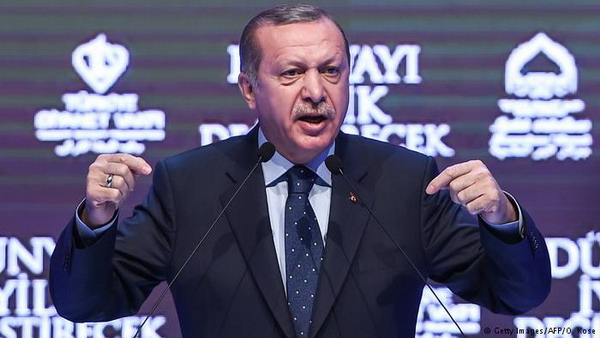 Эрдоган разразился угрозами в адрес всех европейцев и жителей Запада
