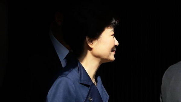 Борьба с коррупцией в Южной Корее: суд выдал ордер на арест экс-президента