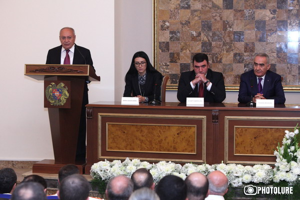 Глава СК Агван Овсепян воспротивился проекту, который представила министр Арпине Ованнисян