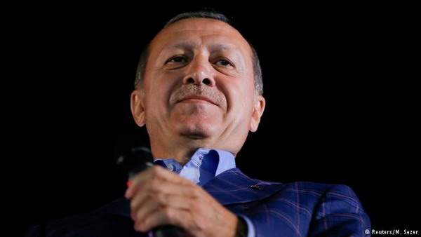 «Знайте свое место»: Эрдоган – в ответ на оценку ОБСЕ референдума в Турции
