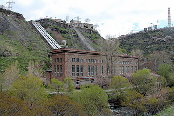 «Русгидро» намерена продать Севан-Разданский каскад ГЭС
