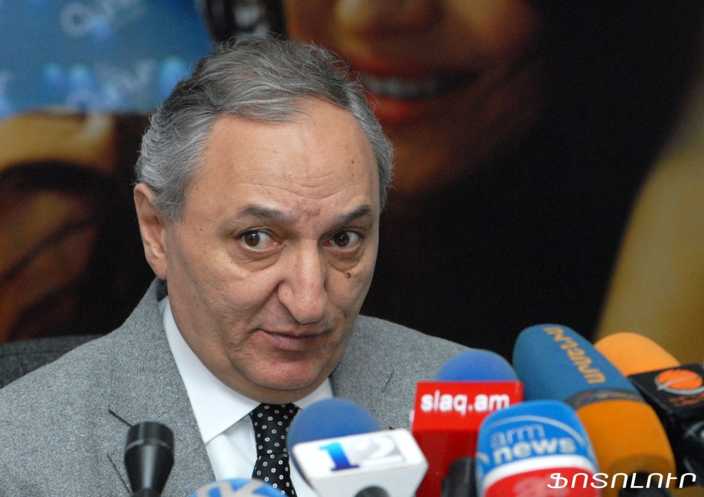 Депутат Вардан Бостанджян – о наказании директоров школ